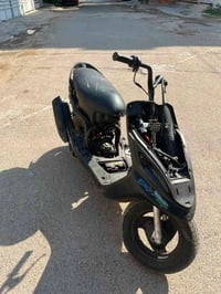 دراجه لبيع رياضيه كامله سلف شغال السعر عله هاذه الرقم 07773185123