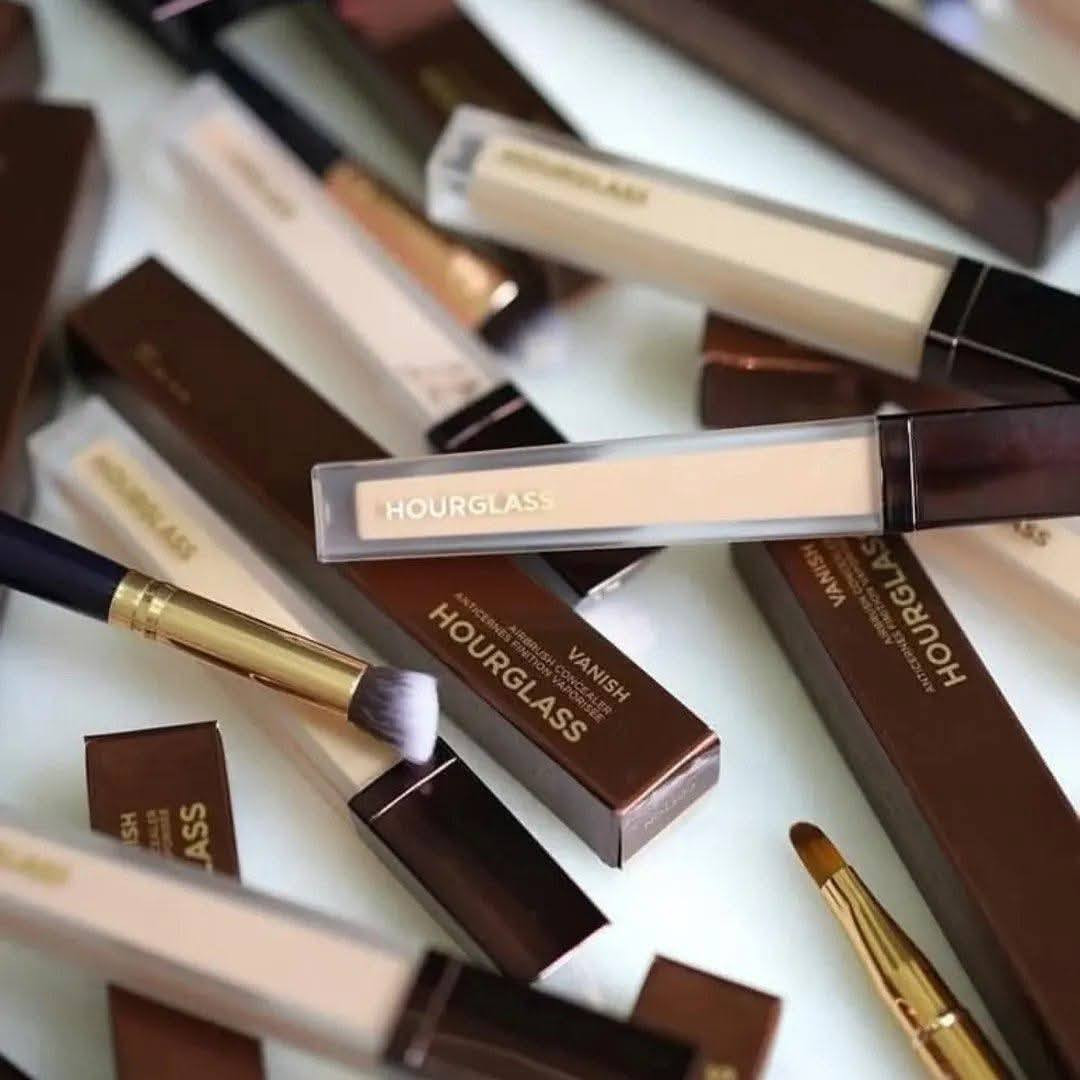 كوزمتك سيدتي
عروض رأس السنة بدت زبائنا 
العنوان بابل الحصوة حي الشهداء عمارة الوردة البيضاء كوزمتك سيدتي للتواصل *********** واتساب يوجد توصيل داخل المنطقه وايضا لكافة المحافظات علمآ زبائنا متواجدين للساعة ١٢ليلآ
