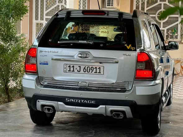 للجنايه فقط....✋✋
وجماعه اليكسرون بسعر الله يسامحهم..
النضيف غالي والسياره متعوب عليها وفلوس حلال... 

(((ضمان الشركه الدوليه العراقيه))))

كتب كتلوكات الشركه بيها.... 

 سونار وين مايعجبك افحص سونار شرط  🤚

بيها سونار وروح افحص
 سياره مال جناي.........

ماشيه..... 140 .... حقيقي شرط 🤚 

السلام عليكم.....
كيا سبورتج 2009 ..    👍
.... 
TLX 
 
تبريد لمس 
شفتات بلستيرن 
ويل كب ١٧ 
دتفئه بلكشنات 

فول عده الفتحه 
... 
دواخل  جديده 
  سياره شايله جداده دواخل وكشر 1 ع 1   ....
بدون ضرار بدون صبغ . 
رقم بغداد.... 11
بسمي هزه جديده
شرط التحويل 
مشروع وطني .....
...

تبريد ثلج...
دتفئه شغاله...
كهربائيات فول الفول .
شاشه تاب الااصلي 

 موجوده سويجات.... عدد 2 واحد....
مامستخدم ابد....

 ويل كب البلادي....
لمتتد... 
تخم تاير جديد.. 
صدر خلفي وامامي جديد مانقصها لو برغي نضافه 1ع1 

داخل حلووو
داخل بلكارتون .... 
محرك 2000  .....
بيها تراي اتحده سبورتج شايلته... ....
كير ومكينه خير من آلله ..... 
داخلها كله على وضع الشركه.....  
السيارة استخدام شخصي .....

 .. 
السعر...(( 128))...بيها مجال للشراي 
رقمي

***********

***********
رجاءا الموشراي لايضل ابكيفيه ينطي اسعار 

بلحقيقه احلى من الصور 🌹
