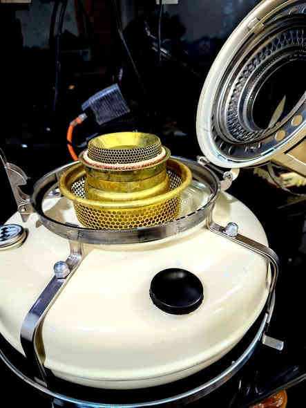 صوبة علاء الدين بالكارتون غير مستخدم 
صوبة نفطية بالكارتونة علاء الدين إيرانية غير مستخدم بالكارتونة مع كافة الملحقات للبيع للاستفسار مراسلة الصفحه او الاتصال *********** يوجد توصيل لكل محافظات العراق غير متواجد بالتعليقات
