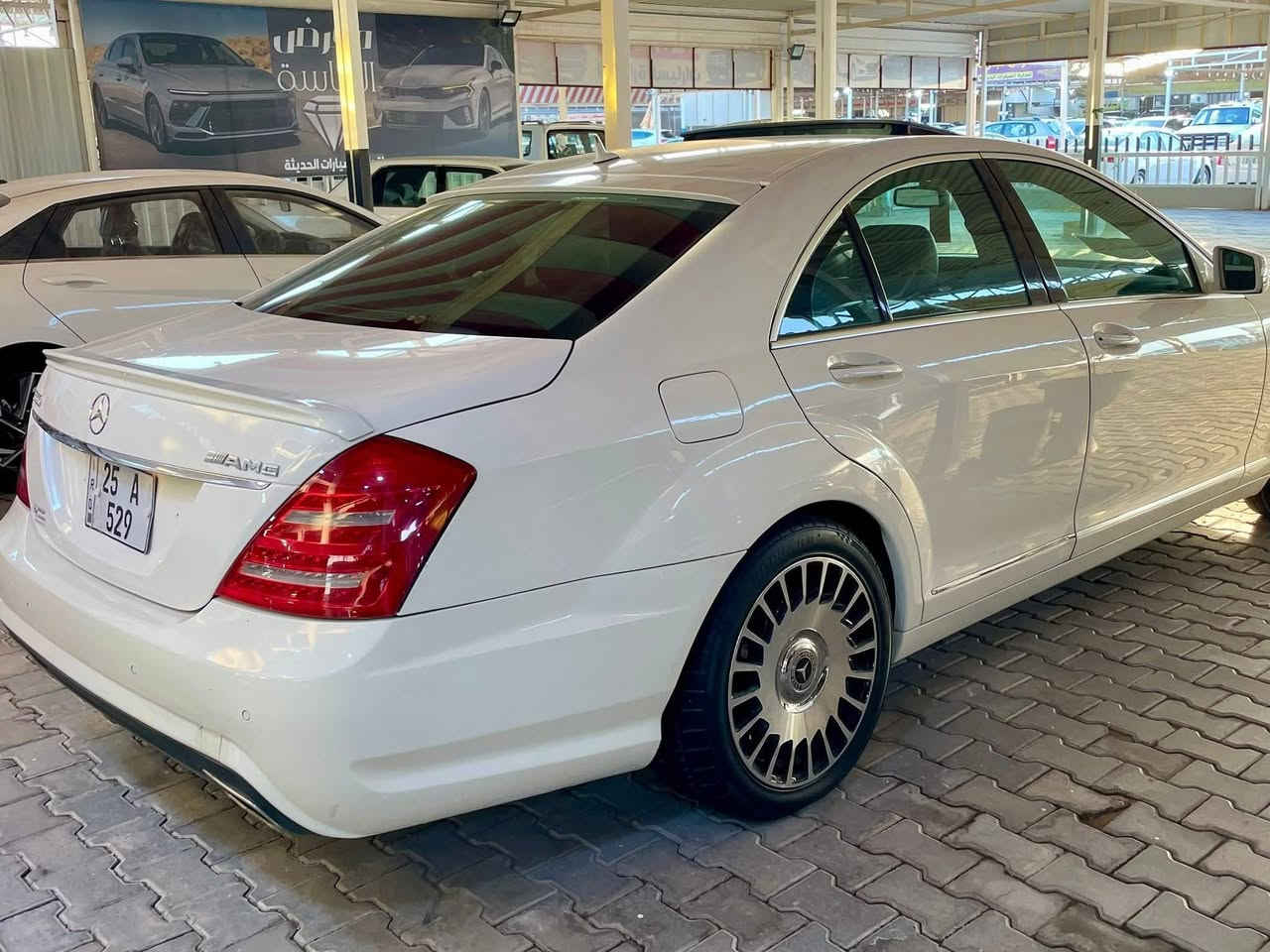 السلام عليكم ورحمة الله وبركاته
مرسيدس S 350 وارد اليابان

موديل 2007

رقم كركوك مميز إنكليزي مشروع وطني مداور بأي محافظه السياره بإسمي مواصفات المرسيدس معروفه السياره جاهزه وكلش جديده بيه صبغه بالدور الخلفي 

✅ البيع نقداً وبالتقسيط وبمقدمه جيده لسكنة النجف

العنوان 📍: النجف الأشرف - المعارض الجديده

للإستفسار 📞 : ***********
