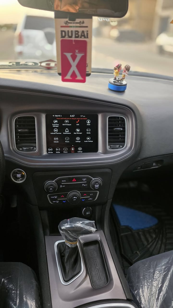 تحيه طيبه السلام عليكم
دوج جارجرsxt 2023 الاصدار الاخير
وارد امريكي حادث باب وجاملغ موضح بالصور       والباقي كفالة عامة كير مكينة حدادية تبريد صدر كلة جديد ومكفول بدون اي نقص تخم تاير مشلن جواها 
-العداد  31 اخت زيرو بًحالة الوكالة
- بصمة 
- حساس خلفي وامامي 
-شاشة كبيرة 
- كامرة خلفية دوارة 
- تشغيل عن بعد 
- قطعتين تبريد 
- كراسي كهرباء 
-لايت زينون
-ويل كب ١٧
باقي مواصفات معروفة
رقم اربيل دولي أتريد تحويل أتريد وكاله
أي استفسار رقم صاحب السيارة***********
مكان النجف
