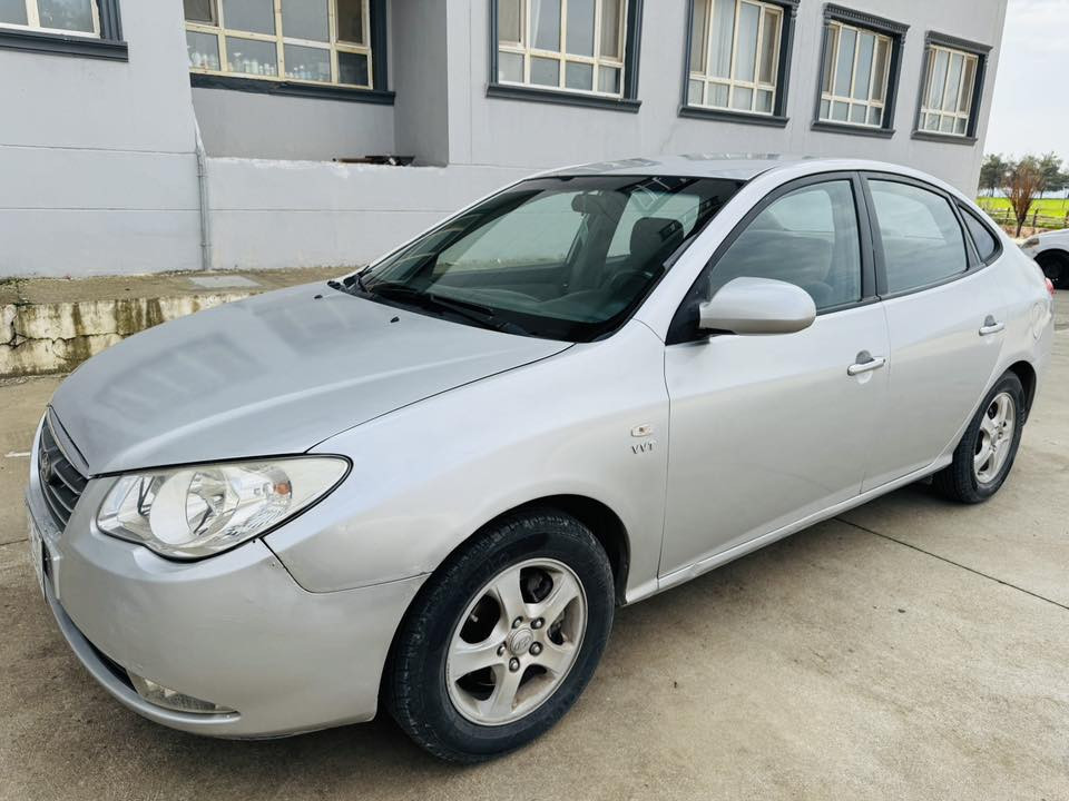 هۆندا ئاڤانتی بڕاوە 2007
گێر و مەکینە و تەبرید بە شەرت
خایس و کەڤەر گۆراو بە شەرت
بێ دەعم و لێدراو کەپسە
تبرید لەمس کوشن جلد و هیتەر
کامل مەسرەفی لێکراوە
نرخی ٤٦ گەڵا و مجال
شوێن قەڵادزێ
***********
