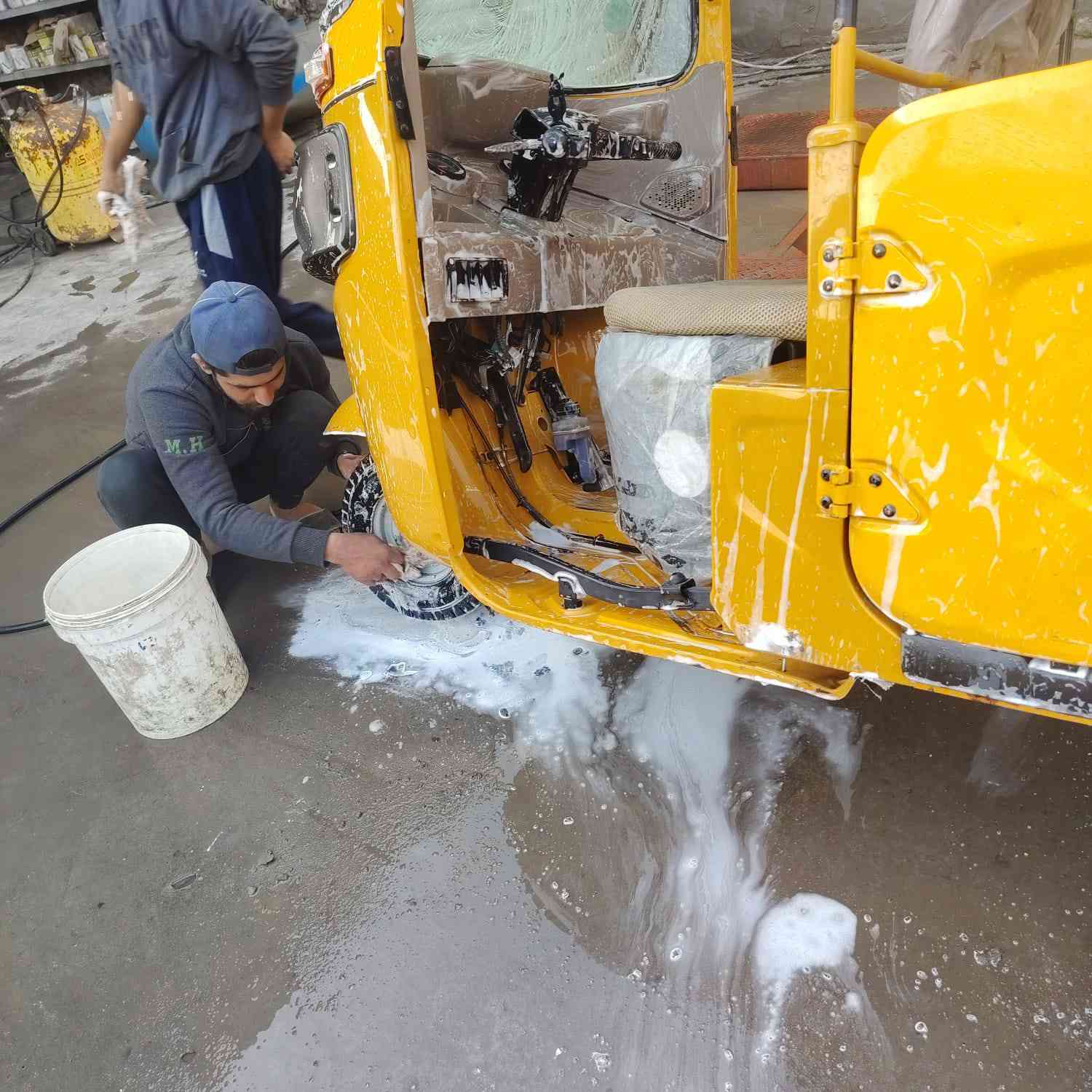 سلام عليكم تكتك مديل 2021للبيع مكان بغداد البياع 
الستفسار     ‏‪0783 034 0961‬‏
