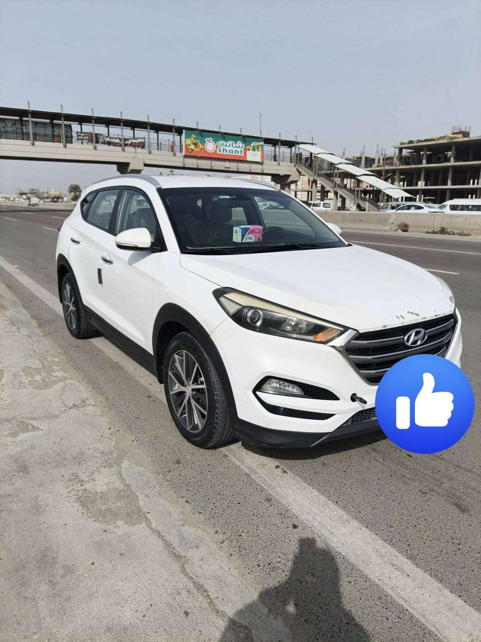 توسان 2016خليجي تحكمات استيىرن تبريد قطعتين لايت زنون حساسات أمامي خلفي شاشة بدون فتحة رقم إنكليزي بأسمي السيارة بيها حالوب للاستفسار الاتصال ***********العنوان بغداد
