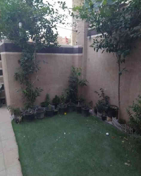 بيت للبيع بمساحة 185 متر طابق ونص سند 25 اقرار  محكمه بناء طابوك يحتوي على 3 غرف نوم واستقبال وهول وصالة ومطبخ وصحيات العنوان كربلاء قرب مستشفى العباس الاهلي مع توفر كافة الخدمات السعر 235 قابل للتفاوض للاستفسار ***********
