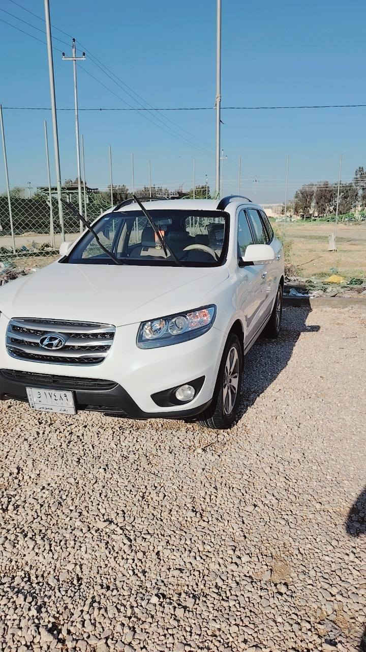 سلام عليكم سنتافي موديل 12 للبيع المكان نجف مكلف بلنشر رقم صاحب السياره ***********
