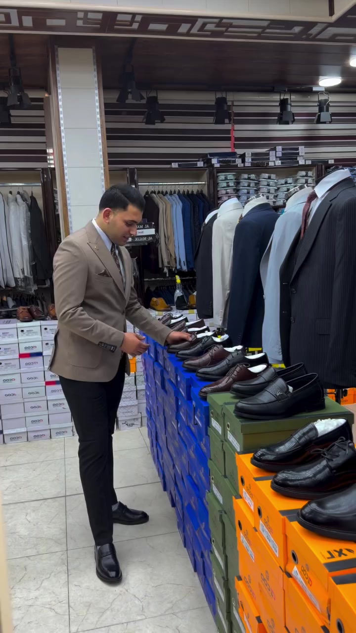 � أزياء ميكانو - الاناقه والجودة
ستره سبورت كلاسك  أناقة و جوده عاليه
دروب:-6
الستره فصال إيطالي صناعه تركيه
📏قياسات:-48 -50-52-54-56-58
💬 خلي أناقتك مع ميكانو تكمل
كوت - المشروع - شارع ميكانو للالبسه الرجاليه 
يوجد خدمه توصيل الى جميع انحاء العراق
نتشرف بكم🌺


**إذا كنت صاحب هذا الإعلان وتريد حذفه لأي سبب، رجاءا أرسل رسالة إلى الدعم الفني**