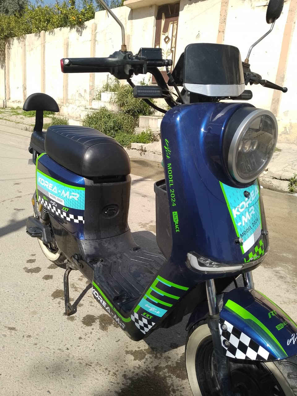 دراجة R 11 للبيع
نيلي كامل نظيف

موضح بالصور 

السعر :560 وبي مجال

تواصل :077416


**إذا كنت صاحب هذا الإعلان وتريد حذفه لأي سبب، رجاءا أرسل رسالة إلى الدعم الفني**