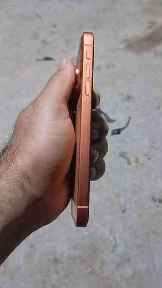 سلام عليكم متاح ايفون Xr محدث ايفون ١٧ برو ماكس جهاز مكفول من اي تصليح او تبديل ذاكره ٦٤ بطاريه ٧٨ شحن فول ولا بي صرف وجهاز كله بلادي فقط بي هذه سواد بشاشه فوك  مكاني بابل الطهمازيه س ١٦٠ وبي مجال بسيط
***********
