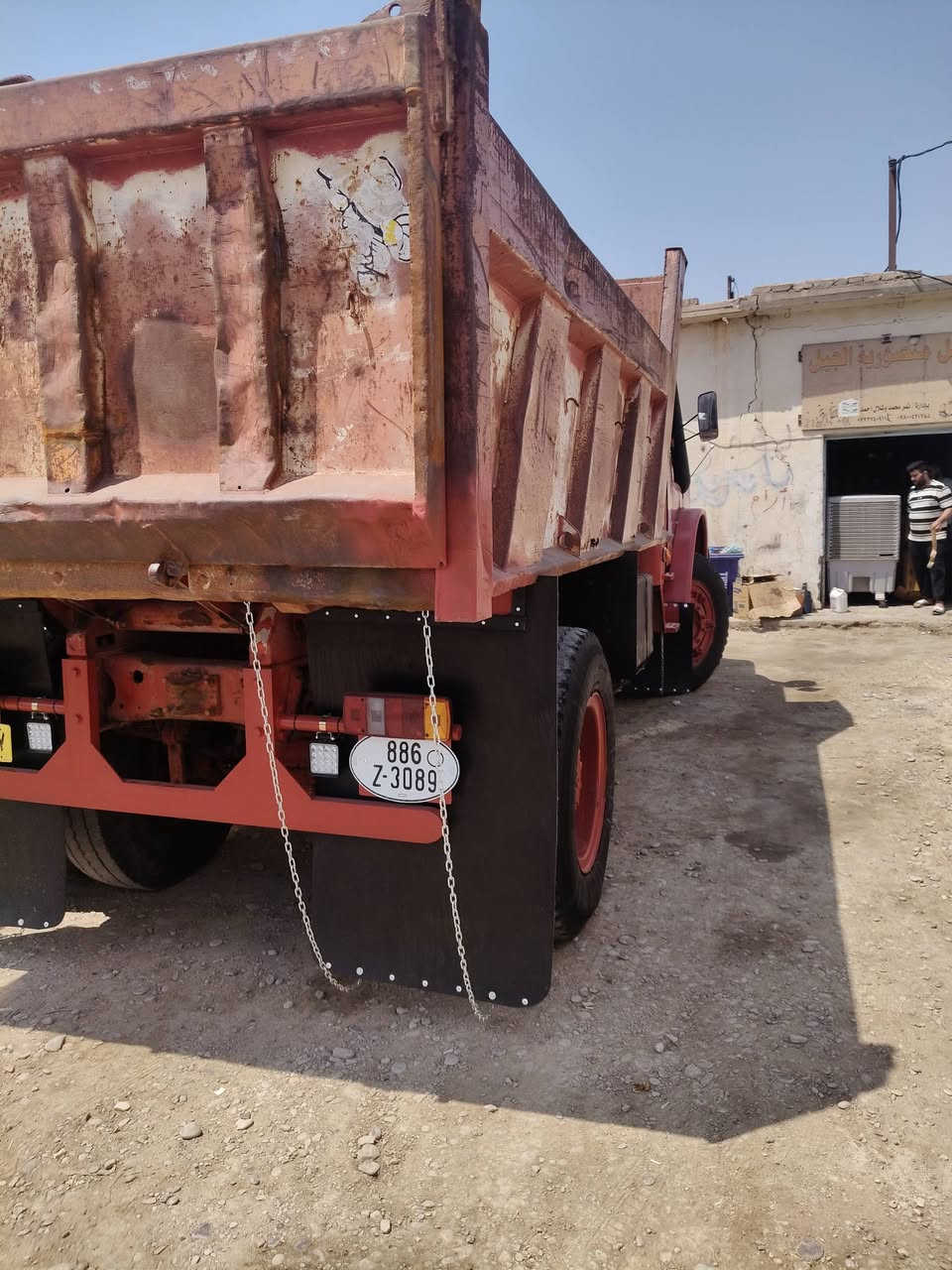 سلام عليكم سياره للبيع مكفوله من الدعاميه للدعاميه من كلشي معمره جديد مكان السياره ديالى المقداديه شهربان سعرها 15 مليون.     ***********
