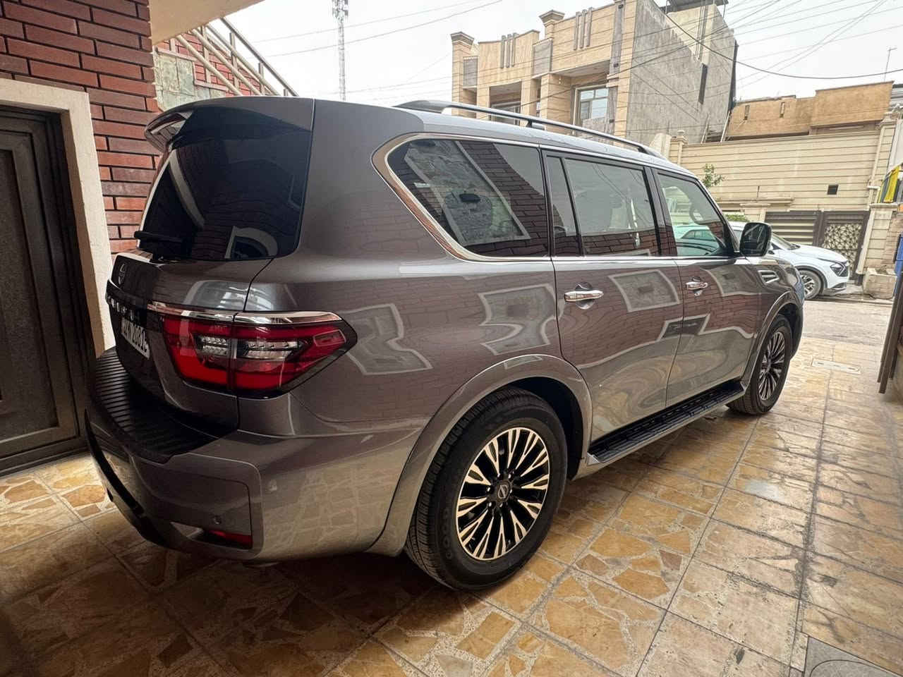 ‎🔥 نيسان ارمادا (باترول)  2023 – فئة S 🔥
‎بحالة ممتازة وجاهزة للاستخدام فوراً

‎🚗 الموديل: 2023
‎📍 الفئة: S
‎🎨 اللون: لون مميز وراقي
‎📊 العداد: 33,000 ميل فقط
‎🧾 التسجيل: مرقمة أربيل قبل أسبوع وبأسمي شخصيآ
‎🛡 السلامة: جميع الإيربكات سليمة 100%

‎🎨 الحالة:

‎ • صبغ جاملغ امامي فقط
‎ • السيارة نظيفة جداً ومرتبة
‎ • فحص ممتاز وجاهزة من كل شيء

‎⭐ أبرز المواصفات:
‎✔️ محرك قوي وأداء عالي
‎✔️ مقاعد جلد كهرباء مع تسخين
‎✔️ شاشة كبيرة + حساسات ورادار 360° كامرة خلفية
‎✔️ + أنظمة أمان متقدمة
‎✔️ نظام صوتي فاخر
‎✔️ تحكم بالمقود + مثبت سرعة
‎✔️ بصمة تشغيل وأبواب
‎✔️ مكيف خلفي ثلاثي المناطق

‎📍 العنوان: الدورة – شارع أبو طيارة
‎ 💵💰 دولار 39,500  (قابل للنقاش للجادين)

‎📞 للاستفسار:
***********
