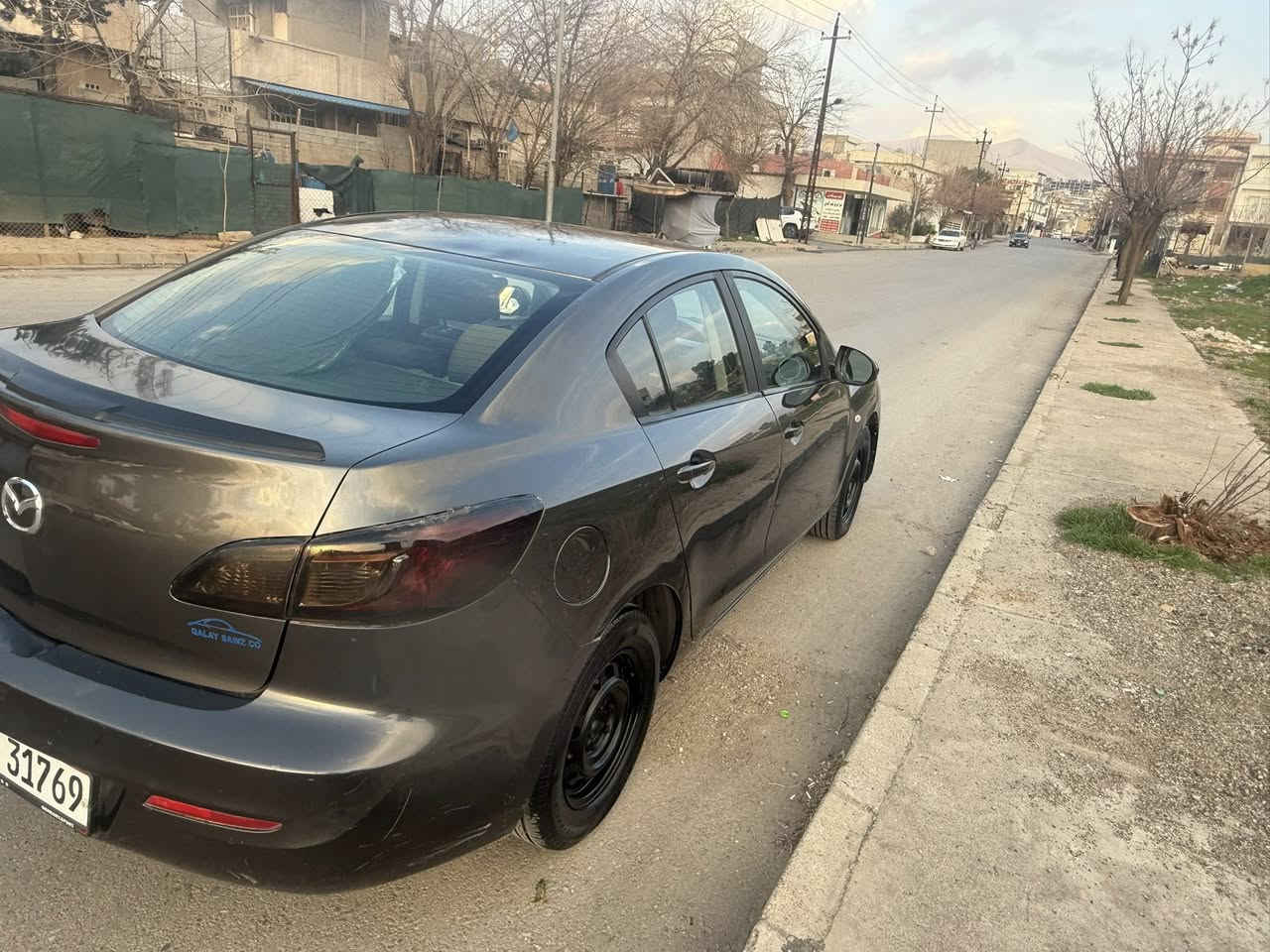 مازدا 3 : مۆدێل 2013
گێڕ ئۆتۆماتیک ، تەبرید ، تەنها یەک دەرگای بۆیاغە بێ ناوگرتن سەنەوی و ژینگە و ڕێگاوبانی هەتا 2030 تازەیە گێڕو مەکینەو تەبریدو بەناوکردن و غرامە به شه رت

سعري٨٣كه لا

***********

***********
