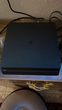 بلاي4 مهكر • ٥٠٠جيجا • جويستك أصلي