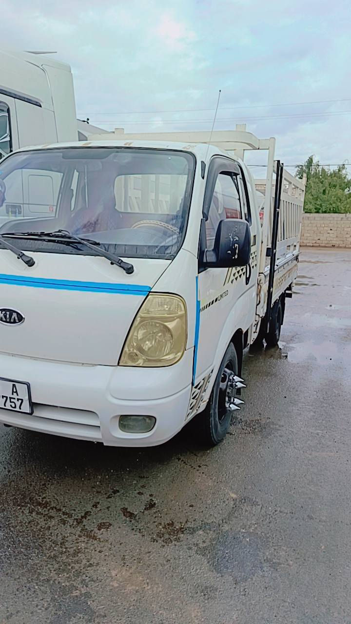 السلام عليكم كيا فحل رقم انبار موديل 2009سياره جاهزه من كلشي السعر 105دفتر وخمسة اوراق العنوان الانبار الحبانيه حصيبه الشرقيه مقابيل الشيخ مسعود اتصال ع رقم ***********
