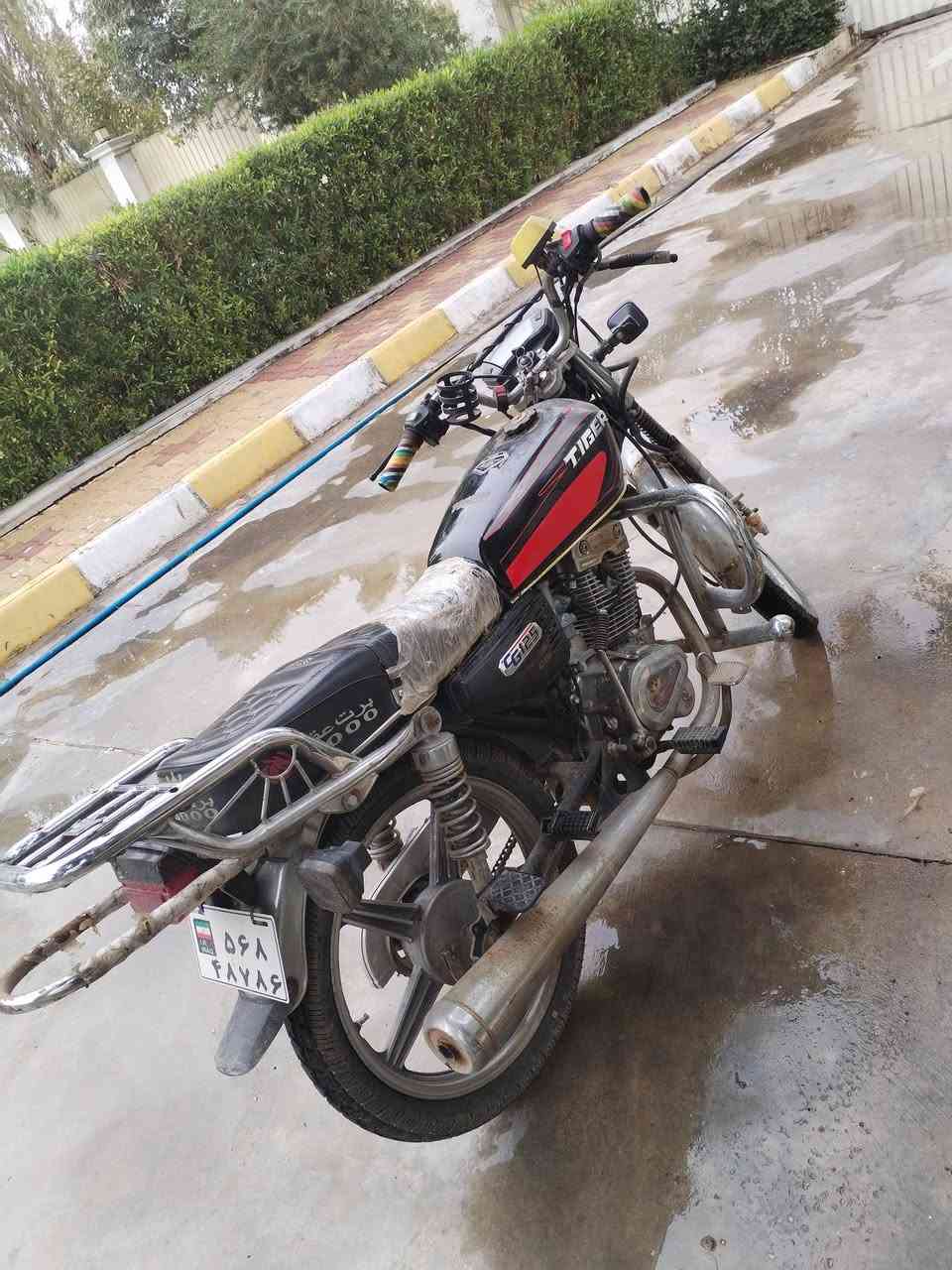 سلام عليكم شباب دراجة سيفان موديل ٢٠١٧ نضافة ٨٠٪ أوراق اصولي مكاني شهربان السعر ٤٢٥ وبي مجال قليل  ***********
