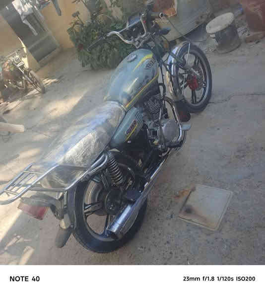 سيفان موديل 24كهربايات كلهة شغالة  دشبول طافي وراق كاملة سعر 600وبيهة مجال مكاني ديالئ هبهب ***********
