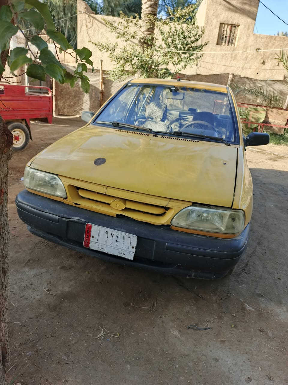 السلام عليكم
سايبه 2011 مصفره هيئه
 وغرامات عليه
الرقم بغداد المالك بغداد امداور ثاني يوم
سياره حلوه ونظيفه السعر 18 ورقه وبيها مجال 
العنوان الحله سياحي الاتصال ***********
