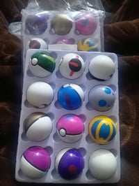 كرات بوكيمون • علبتين • مجسم صغير