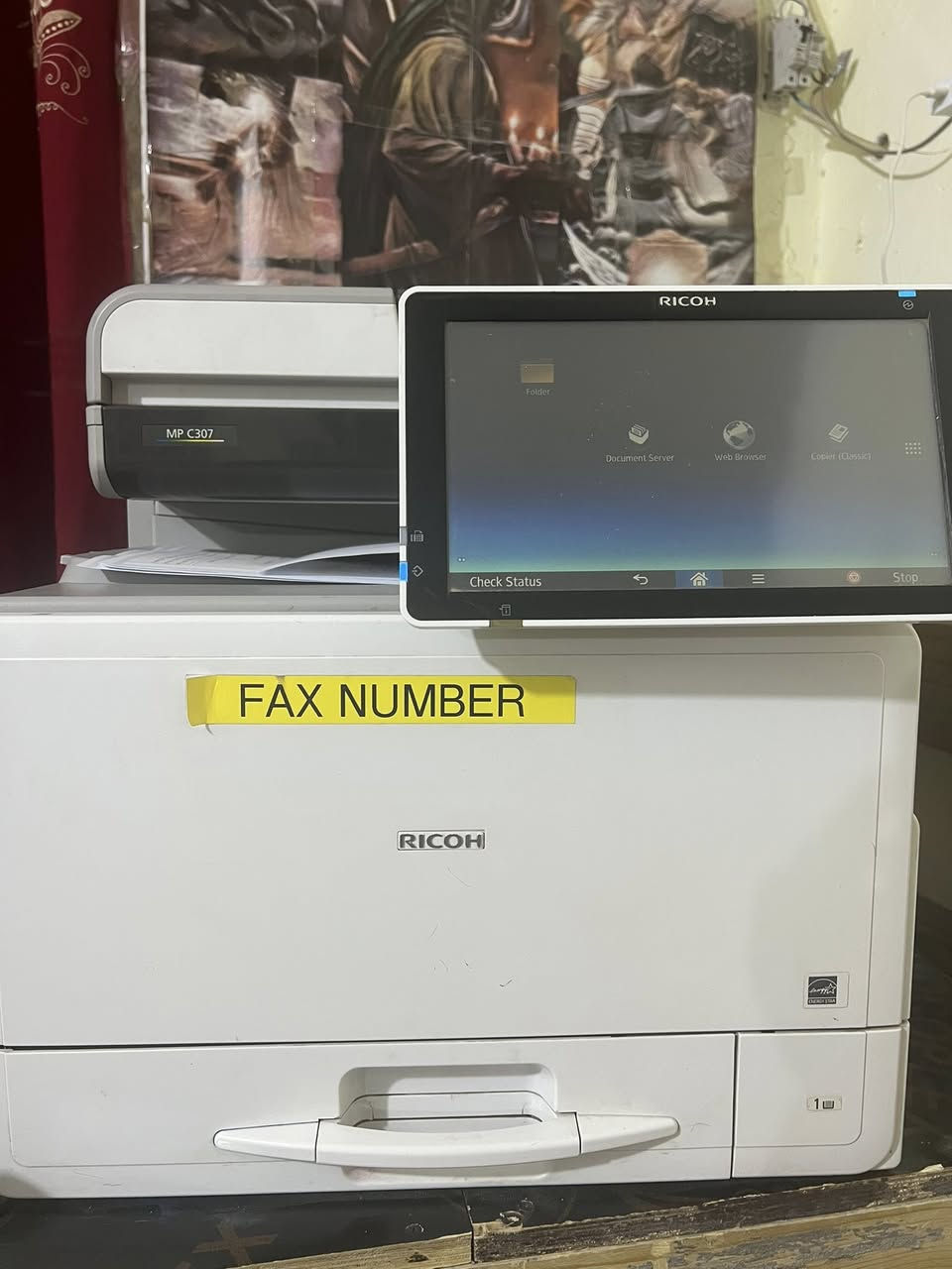 طابعة ريكو موديل 307 نضيفه حبر باودر متروسه 
سعرها ٢٣٠ ناصريه مركز 
***********
