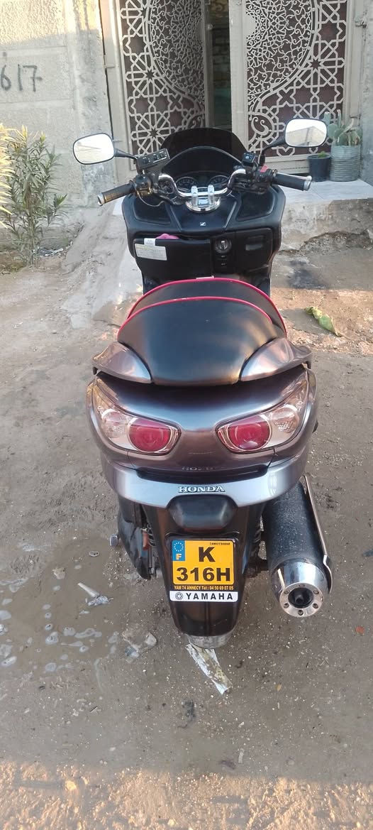 فورزه 0-9كرستال بصمه عميه بلاد دراجه كفاله عامه ماعده قايشهه تعبان مكينه مامفتوحه  كهرباءيات ماملعوب بيهه تدفأه يدات بلادي سستم صوت بلادي تايرات جدد ماشيه 32الف سعر (1200)رقمي (***********) بغداد الغزاليه
