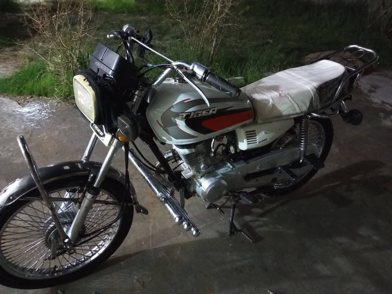 السلام عليكم تايكر 21 اوراق بيها دراجه خير من الله يرادلها ترتيب كهربائيات فقط مراوس بنامه حسب القناعه مكاني بعقوبه


**إذا كنت صاحب هذا الإعلان وتريد حذفه لأي سبب، رجاءا أرسل رسالة إلى الدعم الفني**