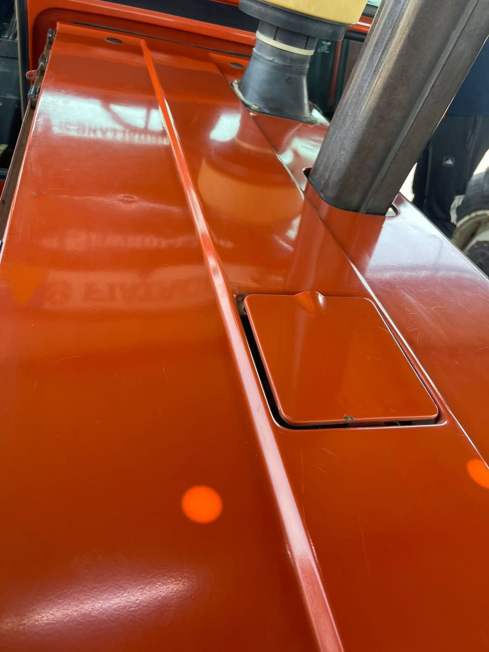 مكينة فيات١٣٠ دخول جديد منفيست .على وضع الشركة نظافة ١٠٠%، العنوان محافظة بابل/الحلة.         موبايل***********
