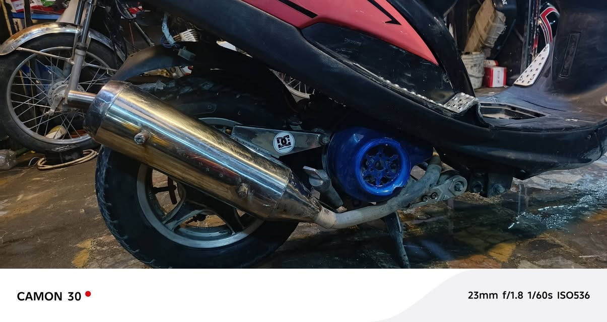 السلام عليكم. ماكس عدلة
مكينة 55 اول فتحتهة خير من الله 
_نقصهة فقط سلف _ السعر 450 وبيهة مجال بسيط
عليهة تعديل 1.كلچات اصلية 2.قبق هندر رياضي
3.شيال Rpm. 
4.صدر رياضي 
5. ويالة نجمة 
6. واقية فلاوين 
7.صالنصة ستيل 
8.قطرة دهن وتايرات 
العنوان بغداد البياع تقاطع درويش . ***********
