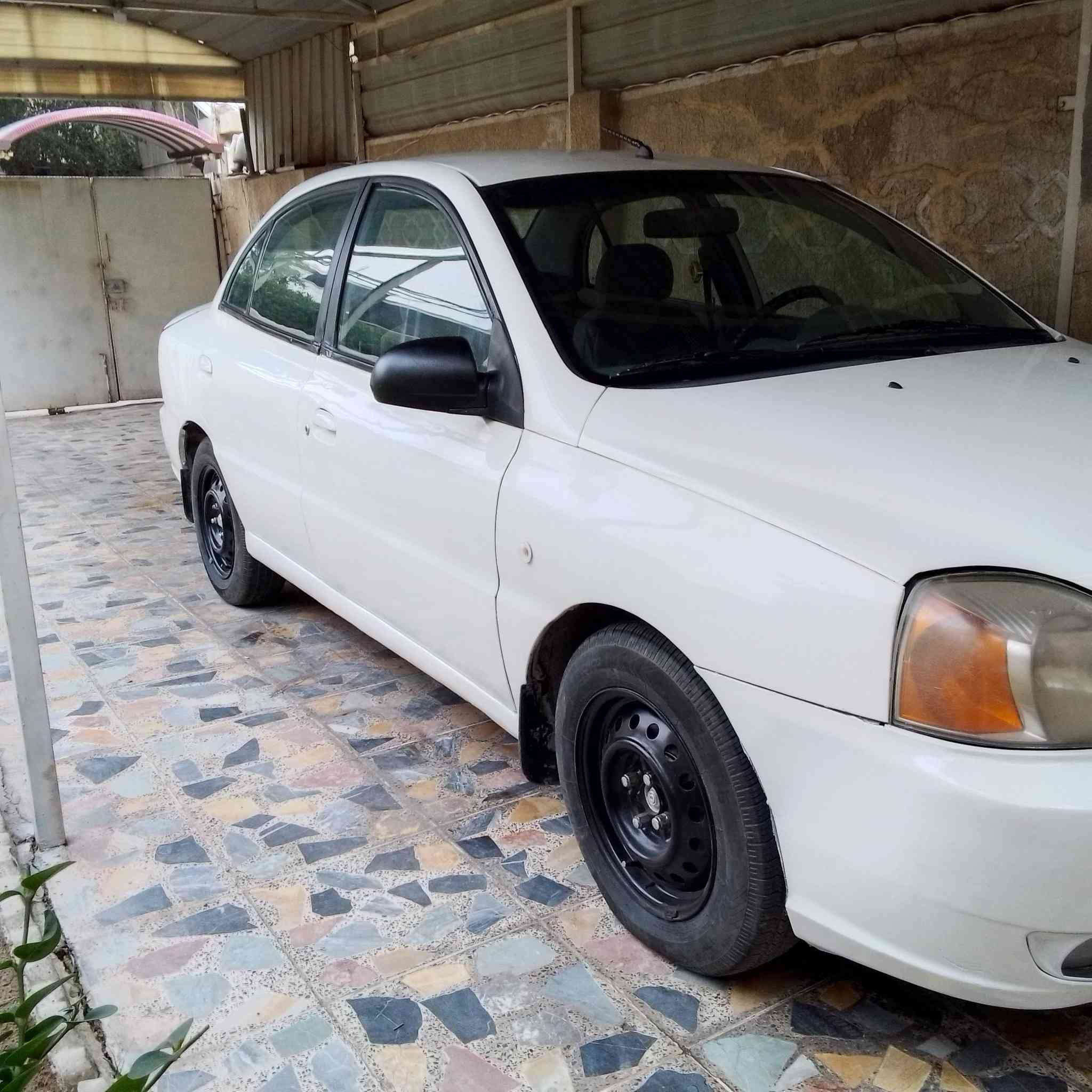 كيا ريو الشركة العامة موديل 2010 بلادية محرك 1600 المرغوب مكانات صبغ بسيطة ابيع حزام رقم قادسية سنوية  لغاية 2030 هزة جديدة لوحات جدد سنتر لوك جام كهرباء امام وخلف ABS البريك تايرات باتري جدد صدر ممتاز داخل بلادي سيارة جاهزة السعر 48 ورقة مكان بغداد العطيفية للاتصال ***********
