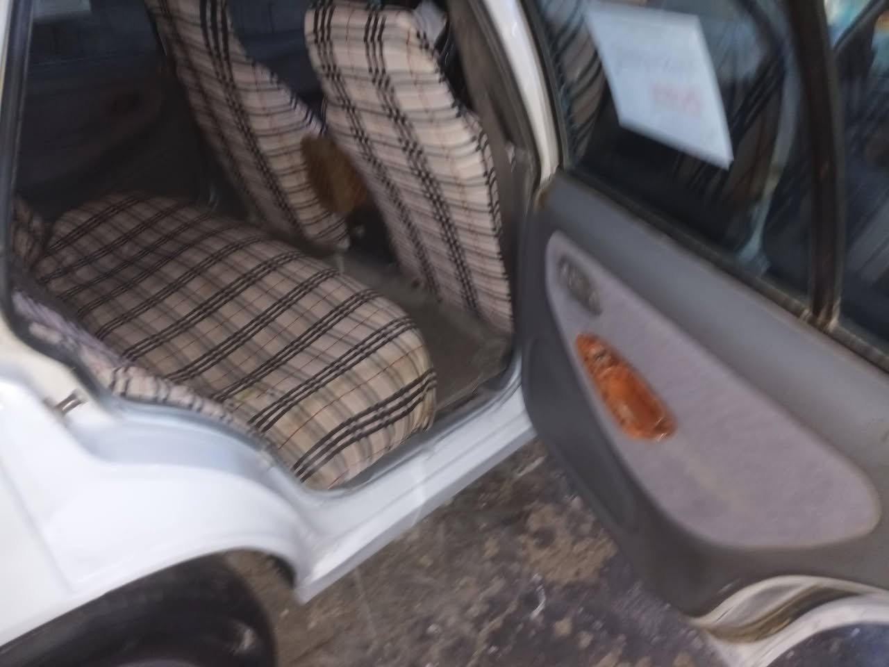 سلام عليكم دايو برنس فراشه للبيع موديل ٩٩رقم بغداد مشروع وطني سنويه ٢٨تحويل مباشر محرك مفتوح كير اوتوماتيك صدر أمامي خلفي تخم تاير كهربائيات كلها شغلاله مصبوغه جماليه داخل وخارج حلوه ويل كب مجلي سياره جاهزه مابيها نقص سياره مال جناي سعر ٣٨وبيها مجال لطيبين العنوان بغداد ابو غريب هاتف ***********هاتف ***********
