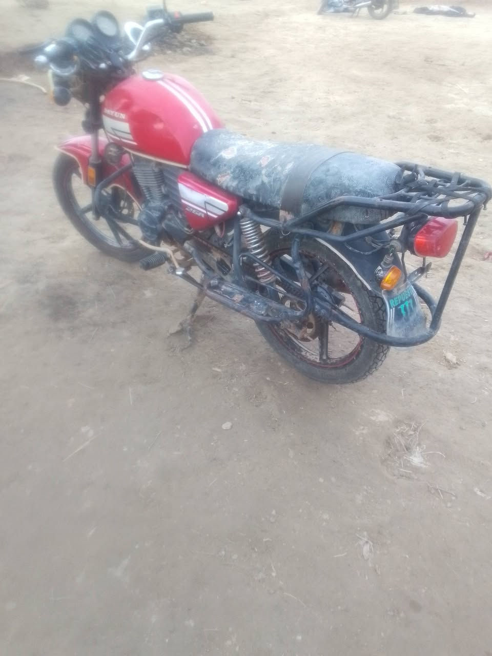 دراجه دايون مكفوله كفاله عامه ولا برقي مفتوح بيهه دراجه مال جني المكان الحمزه شرقي شراي يتصل مو شراي لا يتصل رجائن ***********
