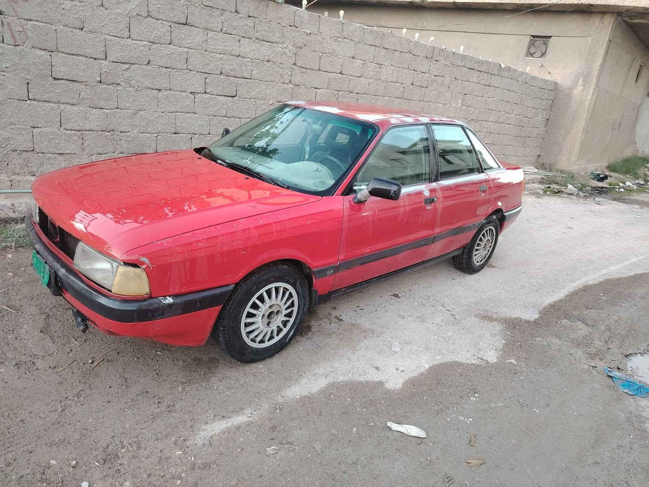 السلام عليكم
اودي للبيع بيها وكاله على وكالة
يعني بدون تحويل
السعر ١٠ ورقات
اي استفسار 
هذا رقمي
***********
