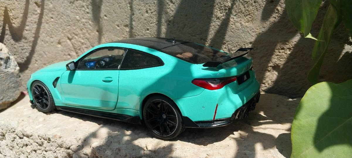 السلام عليكم 🩵🩵🩵🩵💚💙💛
BMW M4 لون مميزه حجم 1:18 
اي استفسار ع خاص ❤️ 💥 ❤️


**إذا كنت صاحب هذا الإعلان وتريد حذفه لأي سبب، رجاءا أرسل رسالة إلى الدعم الفني**