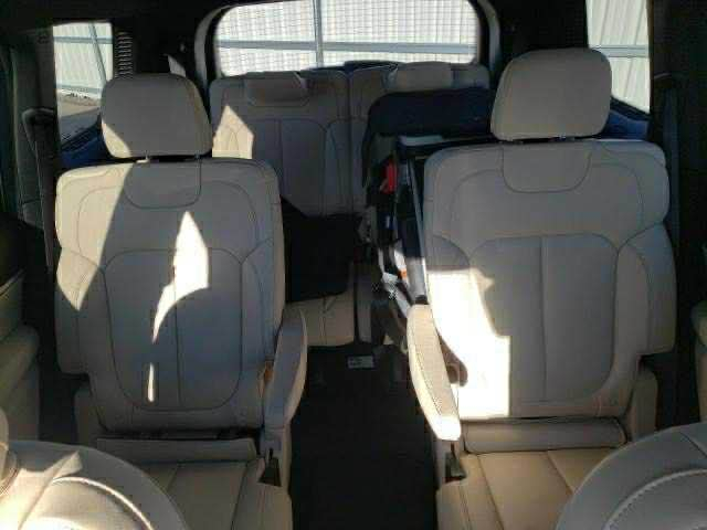 عربي /کوردی
السلام عليكم بيع فقط
جيب كراند شيروكي لمتد الشكل الجديدقباط مواسفاط 
الموديل  :  2023 وارد امريكي
* الرقم  :  رقم اربیل جدید سنویە و رقم 
*بیها حادث بس بونیت 
*بادل شفت 
* ايرباك کلها راجعینها سستم 
*اللون    :  ابيض
* عدد المقاعد   : 7 راكب کشن vip
* المحرك   :  3600  6V
عداد السيارة : 30000ميل
* داخل :  جلد بیجی جلد 
* كاميرا خلفية 
* دفع رباعي
* قيادة ذاتية عند المنعطفات
* رادار امامي مانع تصادم
* تحذير الخروج عن المسار
* نظام التوقف الآلي
* تحذير النقاط العمياء
* نظام تحذير عند المنعطفات
* نظام تقليل الضجيج داخل المقصورة
* شاحن موبايل واير ليس
* مرايا تعتيم ذاتي
* نظام الصوت من البينا 11 سماعة
* شاشة كبيرة 10.1 انج
* نظام الخرائط   GPS
* لوحة القيادة دجتال  بقياس 12 انج
* المصابيح الأمامية زنون
* كشافات ضباب
* دخول ذكي
* تشغيل عن بعد
* الصندوق الخلفي كهرباء
* فرش المقصورة الداخلية من الجلد الفاخر
* اضافات من الخشب الطبيعي في المقصورة الداخلية
* ذاكرة لحفظ وضعيات جلوس السائق
* المقاعد الأمامية كهرباء
* المقاعد الأمامية تدفئة
* ستائر للابواب الخلفية
* حساسات خلفية
* مكيف خلفي 
* تدفئة بالستيرن
* مانع تصادم خلفي
* بلوتوث
* محدد السرعة التفاعلي
* واير ليس  اندروید اوتو وابل کار بلي 
نظام التشغیل  و الاطفاء الذاتي 
نظام البریک الذاتي 
* السعر    :  280   $ وبيهة مجال
رقم الهاتف  : ***********
***********
مکان سیارە کرکوک الشورجە 

جیب کراند شیرۆکی لمتدی قبات مواسفات بی سلایت 

ساڵی دروست کردن 2023
ژماری هەولیر ژمار و ساڵانەی تازەیە

تەنها لیدروای بۆنیتە یەک پەنجە شاسی لای سکنی گرتوە 
ئێرباگ سیستەمە 
رەنگی سپیە بەفری 
ژماری کورسی 7 نەفەری و کورسی vip
مەکینەی شەش بستۆنی 3.6
رێژەی رۆشتنی سەیارە 30 هەزار مایل 
ناو  کریمی  کشن جلد و ناو فۆرمایکا 
کامیرای دواوە 
دبل اکسل ٤*٤
لیخورینی خودی و رادار و برێکی زیرەک 
ئاگادار کەرەوی دەرجون لە جادە و راداری پیشەو ئاوینەکان 
ئاگادار کردنەوی زیرەک 
شەحنی زیرەک بۆ موبایل وایر لیس 
شاشەی گەورە (١٠ )اینج 
سویج بسمە و جونە ژورەوەی زیرەک و داگیرسانی لەدورەوە 
کوشن و گەرم 
تبرید مەرکەزی 
اوتو ستار ستۆپ 
زۆر مواسفاتی تر 

لیدروای تەنها بۆنیت و یەک پەنجە لەشاسی لای سەکن کە ئەکاتە نوکی شاسیکە 
نرخی ٢٨٠ و مجالیکی کەم 

***********
***********
شوینی سەیارە کەرکوک شۆرجە كركوك, العراق
