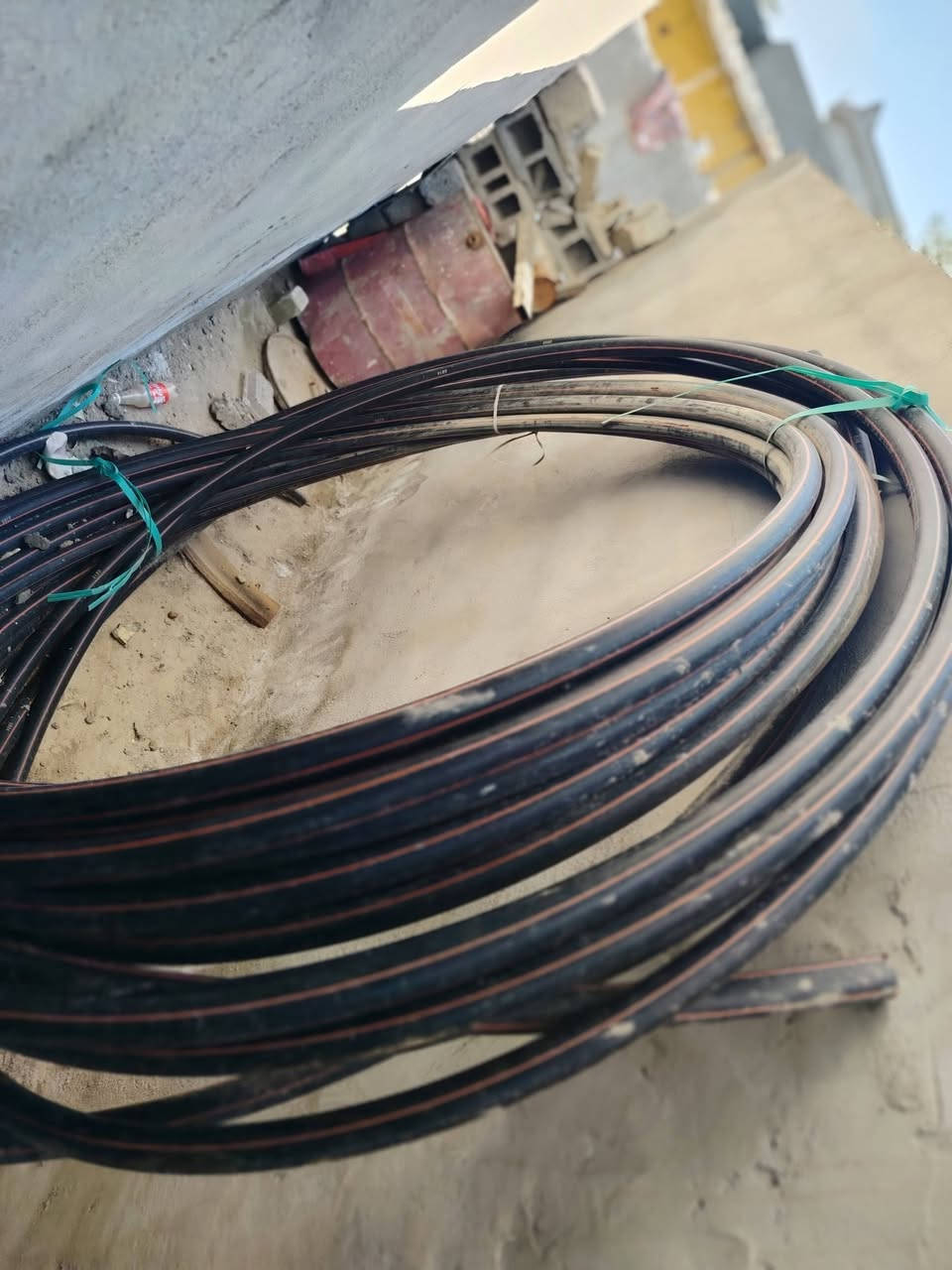 صونده للبيع ام النج تغريبن 250 لو اكثر متر للبيع تريد على متر تريد قطعي ***********
