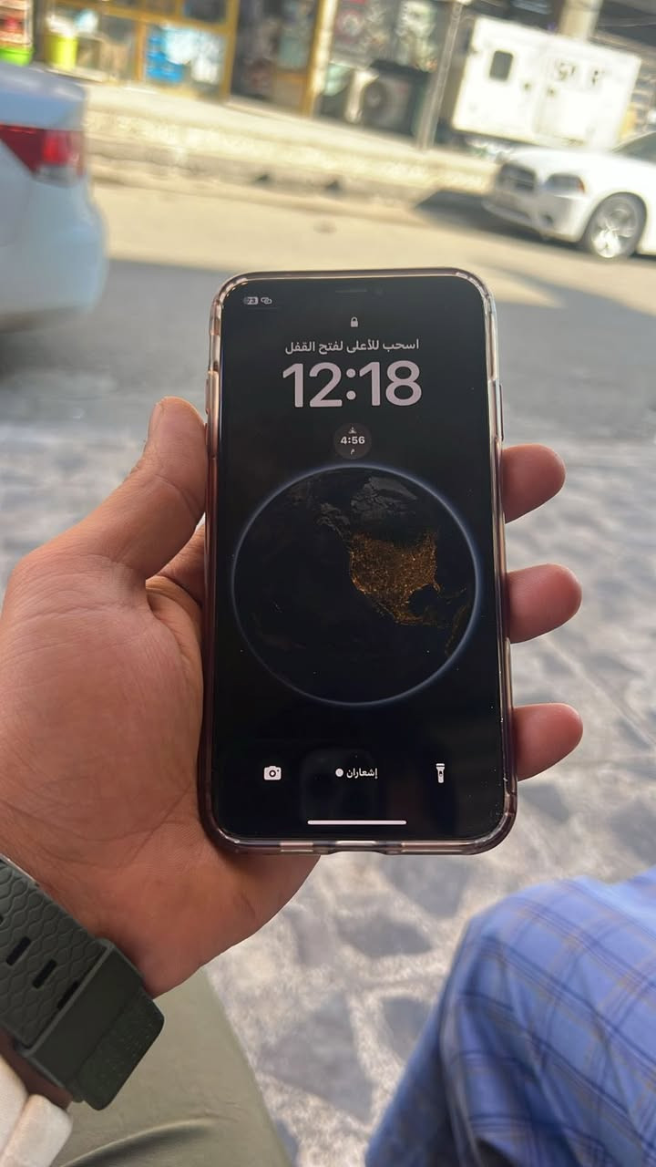 اكس ماكس
ذاكره 256

بطاريه 81

شرط مامفتوح 

مبدل بي ضهر فقط 

كلو شغال 

السعر 280 وبي مجال 

***********

***********
