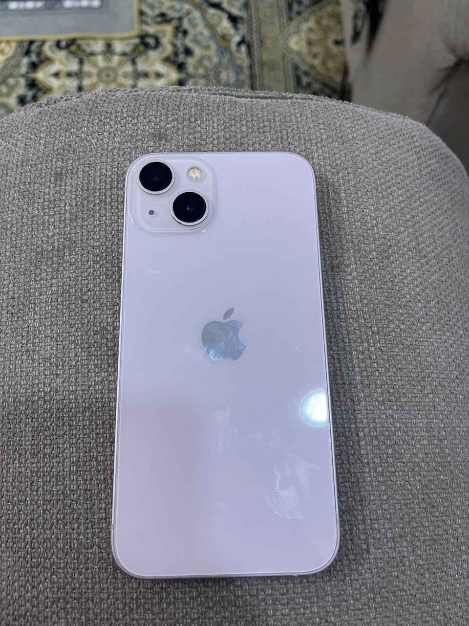 السلام عليكم ايفون 13 مكفول كفاله عامه من كلشي ذاكره 128 بس بطاريته نازله 79  وجهاز كلش نظيف المكان بغداد الغزاليه السعر 400 وبي مجال الرقم :***********
