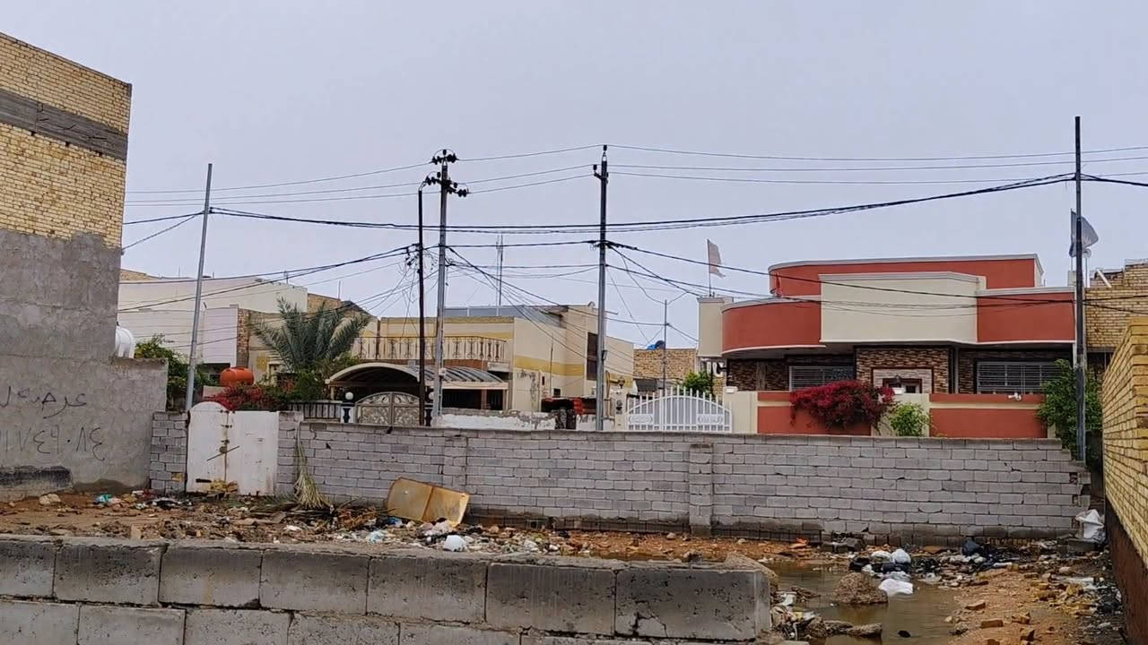 هيكل للبيع ١٠٠ متر #بالتقيةالثالثة خلف حسينية باب الحوائج خدمات متكاملة سند ٢٥ مرقم للاستفسار ***********
