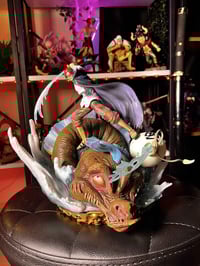 مجسم شانكس • 33سم • وزن ثقيل