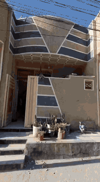 اللهم صل على محمد وآل محمد للبيع عقار بسعر مناسب كلش المساحه ٥٠متر طابق واحد العنوان كربلاء حي الكرار قرب مستشفى الكفيل حولي سايدين الجاير السعر ٥٤ مع مجال قليل للإستفسار *********** أو *********** سيد صلاح
