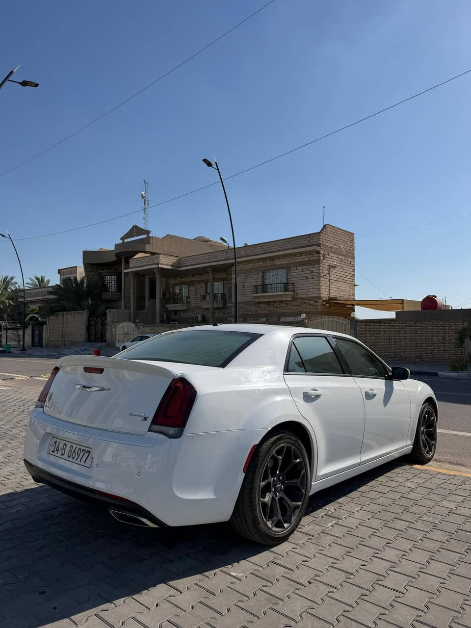 السلام عليكم ..
للبيع كرايسلر اوباما S300 موديل 2022 خليجي وكالة أعيان ( كويت )فول مواصفات للأخر (رادار امامي اشاير بلمري نقط عمياء بردة خلفية تدفئة تبريد كشنات حساس امامي خلفي سيارة فول للأخير ماشية ٤٧٠٠٠ الف كيلو متر رقم بصرة بأسمي مكفولة كفالة عامة من الدعامية الامامية الى الخلفية جداً جديدة
السعر :- 365 ورقة يعني 36000 💲 
للأستفسار :- ***********
مكاني محافظة البصرة
