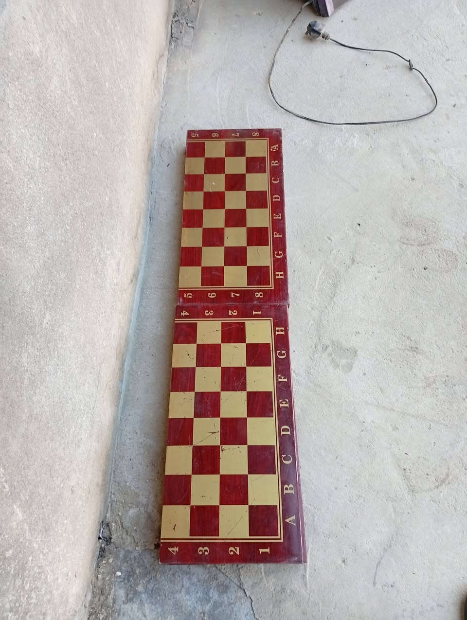 سلام عليكم حبايب غراض كوفي للبيع النركيله على 35وعلى 20كلش نضيفات إلي يريد يتصل على الرقم ***********
