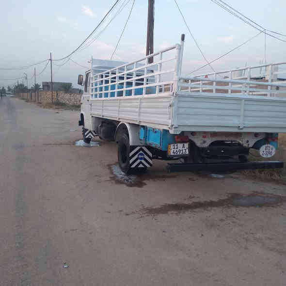 للبيع  او مروس  مرسيدس اخرس  شاصي عريض فإن محرك جديده اكسن دب  كير ابو جوزه  تخم تاير  مكان السياره بابل كفل  السعر  ١٢ و مليون  وبيه مجال ***********
