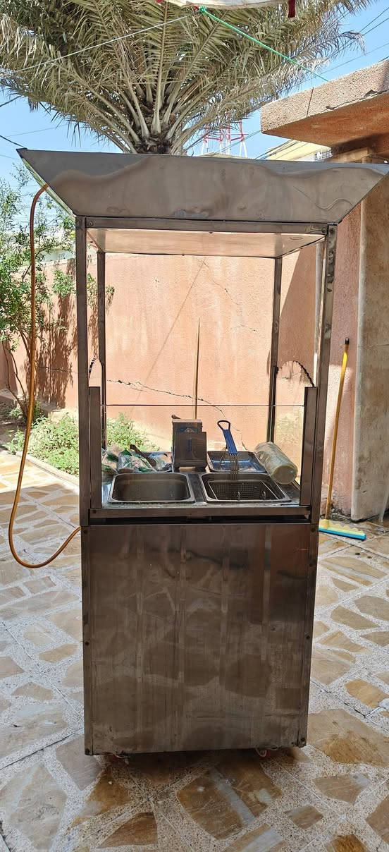 البيع عربانه مال فنكر بها قلايات اثنين وبيها معاها ألا مال حلزونيه وياها ثمن دستات عود نظيفه ومرتبه سعر 300وبيه مجال تواصل على الرقم ***********
