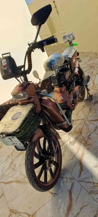 باسكل كهربائي • ٥ بطاريات • صلاح الدين الشرقاط