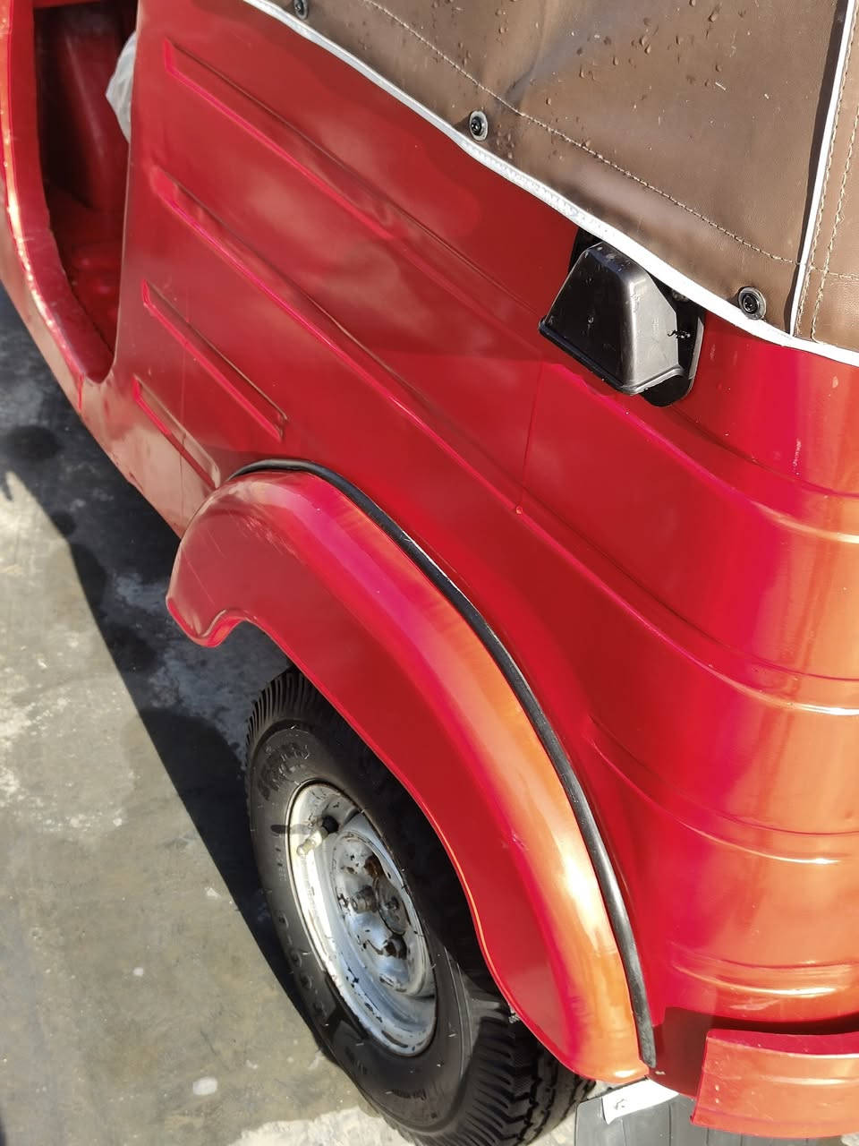 تكتك. رقم وسنويه للبيع تكتك نضيفه ومكينه لا تنقيص ولا تبخير. ولا صوت اكسن تكتك حلوه مصبوغه عام جماليه فقط لستفسار
***********
