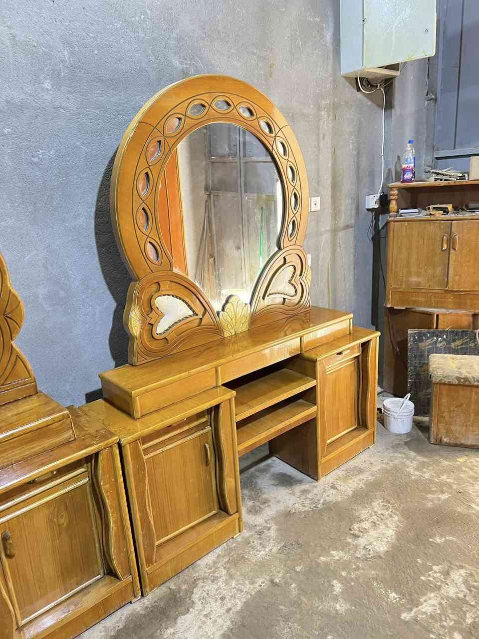 سلام عليكم غرفه نجاره صاج مستخدمه نظيفه داخل خارج صاج ظخمه مستخدمه نظيفه العنوان الحله ***********
