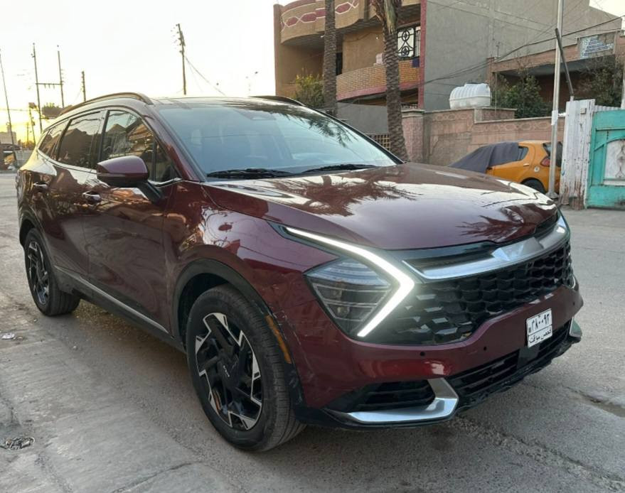 بيع او مراوس السعر 178 ترقيم بغداد الجديد
كيا سبورتج موديل2023 برستيج اعلى فئة  عشاق الفول مواصفات الحجم الكبير 
اللون رماني

وارد امريكي حادث تبديل بنيد وتعديل  شواصي  

مواصفاتها :-
1. محرك 2500 
2. كير 8 نمر 
4. بانوراما
5. بصمة : تشغيل - ابواب - صندوك
6. صندوك كهرباء
7. شاشة كبيرة على طول  الدشبول تدعم  ابل كاربلاي واندرويد اوتو وفول تحكمات
8. كيجات الكترونية متغيرة حسب الوضعيات
9. انظمة القيادة : سبورت - سمارت - نورمال
10. كشنات كهرباء فول 
11. كراسي كهرباء فول تحكم مع كشن امامي متحرك عند النزول اوتماتيك
12. اضواء ترحيب عند الاقتراب مع ترحيب داخلي عند الصعود او المغادرة
13. شحن وايرليس
14. منافذ تايب سي عدد 3 مع 2 في الكشنات ومنفذ يو اس بي ومنفذ جداحة
15. هاند بريك بصمة
16. اوتو هولد
17.خمس كاميرات فول مع كاميرات بالاشارات الجانبية مع وضعيات مختلفة للكاميرات
18. فول رادارات امامية وخلفية وجانبية . نقطة عمياء وحساسات امامية خلفية 
19. تحديد مسار ذكي
20. قيادة ألية ذكية
21. نقطة عمياء
22. كروز سرعة
23. تبريد وتدفئة كشنات مع تدفئة ستيرن
24. سستم صوت هارمن 
26. خزن كشن سائق ميموري وضعيتان
27. ويل كب حجم 19 وحساس اطار ،        
28. اشاير بالمري
29. تشغيل عن بعد
30. شاشة لمس متغيرة لتحكم الميديا او لتبريد
31. ستيرن فول
العنوان بغدادالجديده
السعر178 تحكمات((***********))
