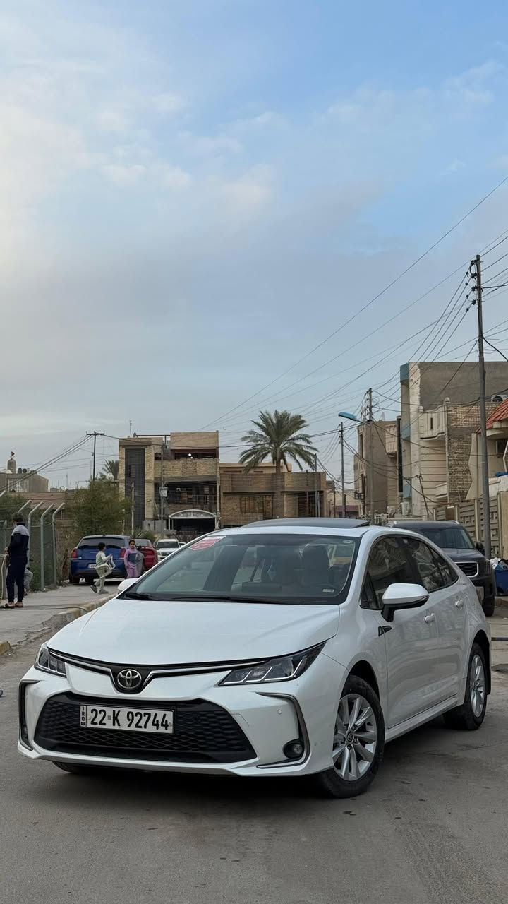 السلام عليكم
كورلا ٢٠٢٤ وكالة ساز 
بعدها بالضمان دهن وتصليح لمدة سنة ،
فول مواصفات عدا الكشن الكهربائي
ماشية ٣٠ الف 
بيها ملاحظة بسيطة طخة في قبق الجنطة كما موضح بالصورة 
الباقي كفالة عامة 
بغداد/ البلديات
السعر ١٨٥ 
***********
