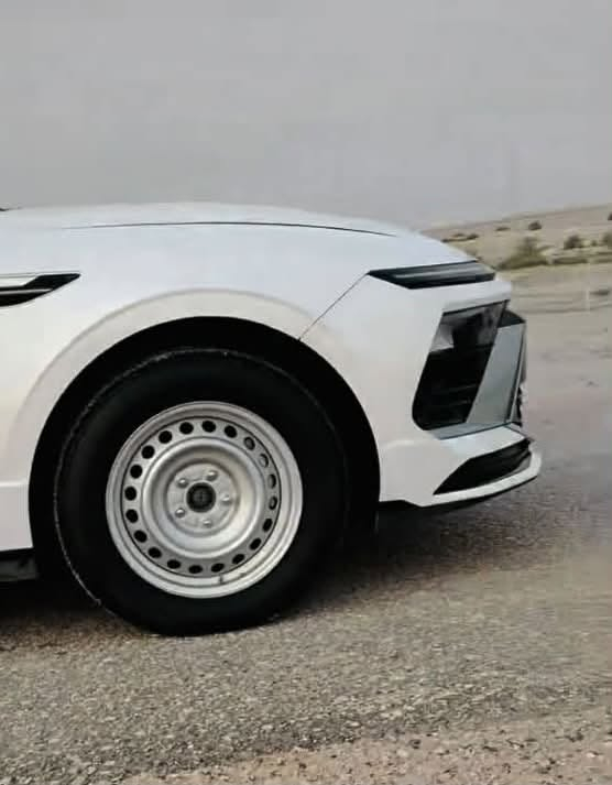 ويل 16 للبيع يرهم اوبتيمه سوناتا  كورلا سعر 300 وبيهن مجال
***********
